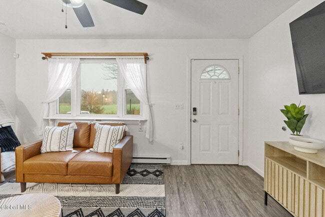 Building Photo - 38 Duncan Rd