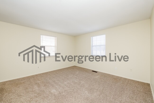 Building Photo - Coming Soon!