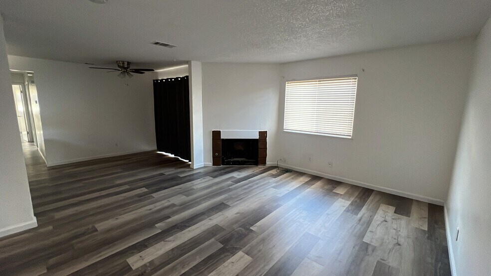 Building Photo - 2566 Gareth Cir