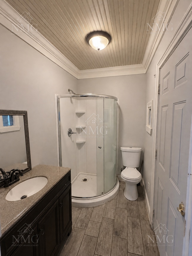 Building Photo - 310 Hartfield St