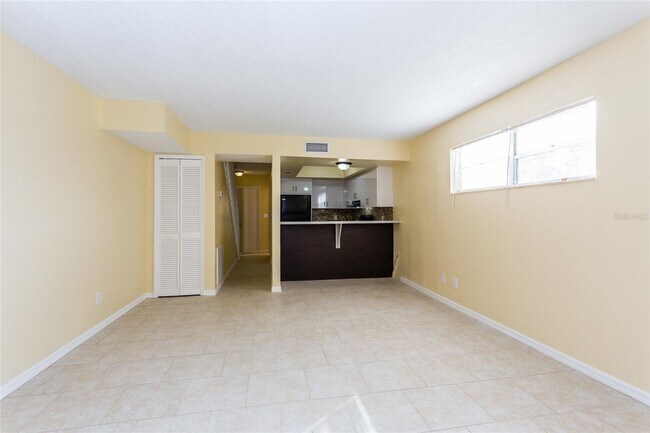 Building Photo - 1022 Jack Calhoun Dr