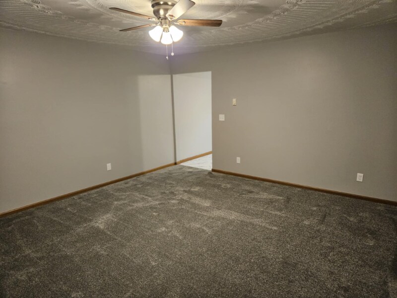 Building Photo - 1133 N North St