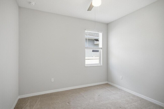 Building Photo - 55 Matanzas Lakes Dr