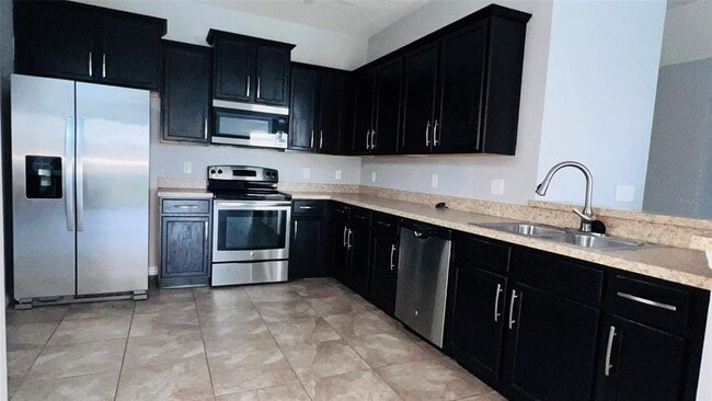 Building Photo - 6536 S Goldenrod Rd