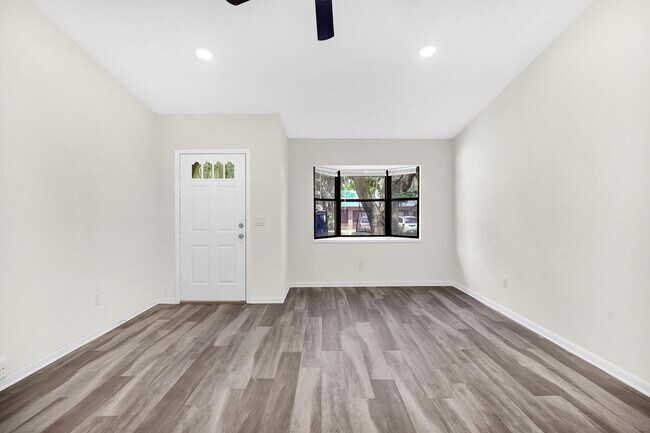 Building Photo - 19 Atlantic Oaks Cir