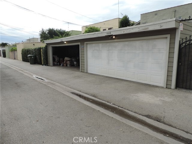 Building Photo - 1028 S Crescent Heights Blvd