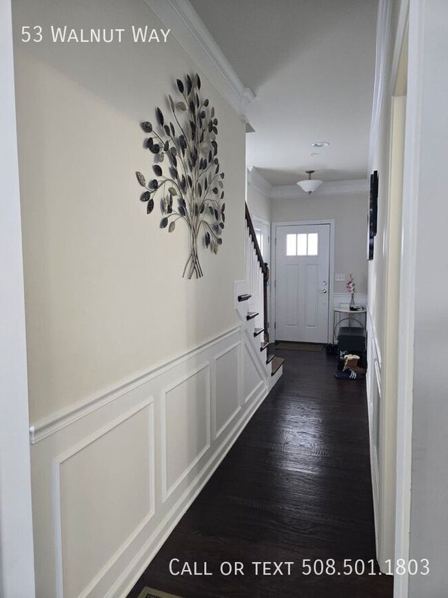 Building Photo - 53 Walnut Way