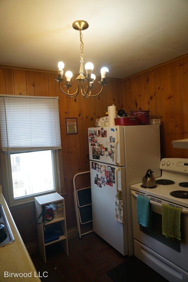 Building Photo - 2 S Fair Oaks Ave