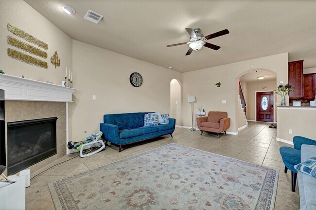 Building Photo - 9981 Stone Creek Ln