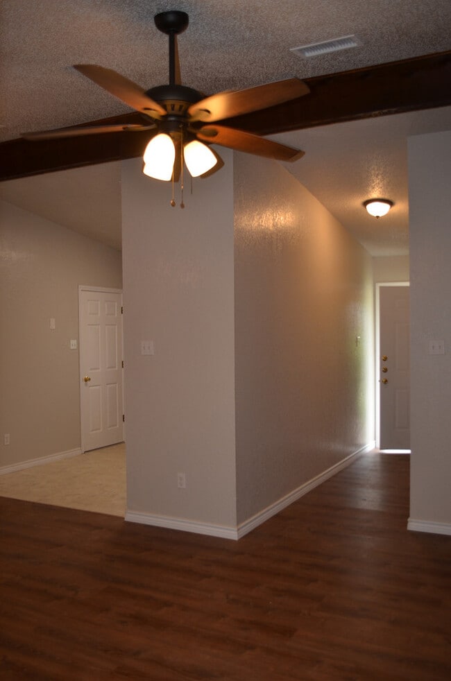 Building Photo - This 3 Bedroom Home with Fireplace is a must see!