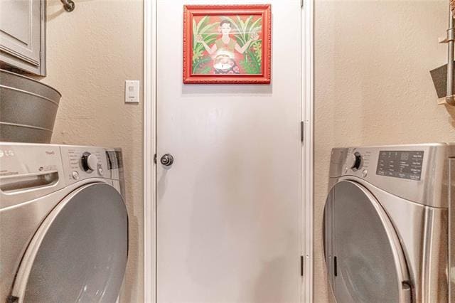 Building Photo - 911 Meadowlark Ln