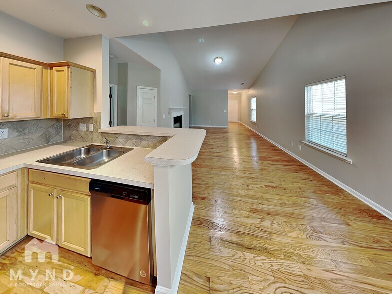Building Photo - 2090 Appaloosa Way