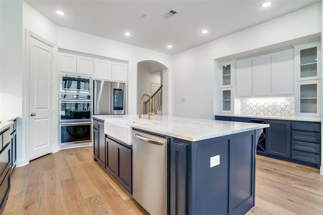 Building Photo - 3503 Foxhall St