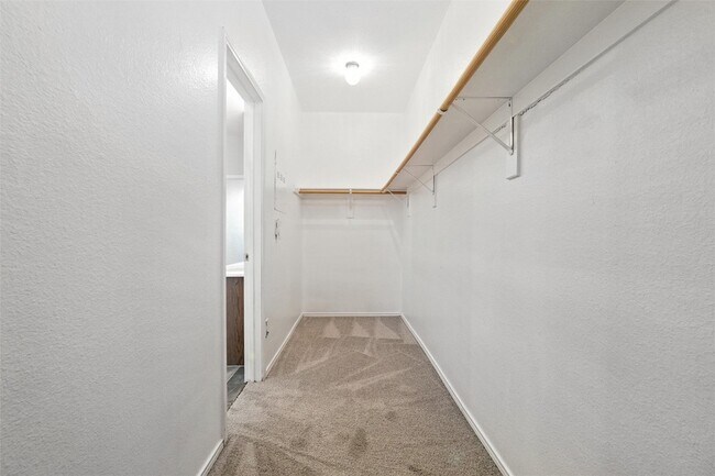 Building Photo - 7000 Snowy Owl St