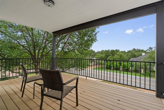Building Photo - 307 Hurst Creek Rd