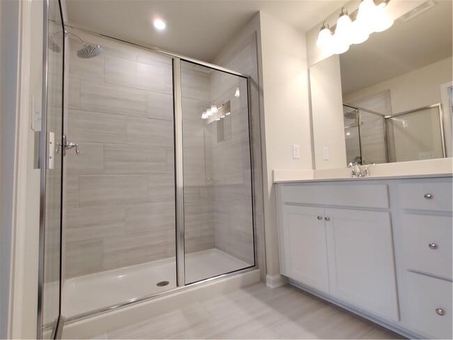 Building Photo - 331 Mahone Dr