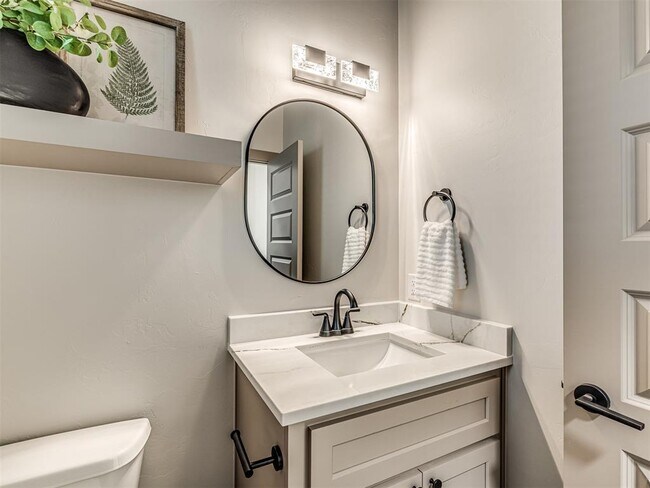 Building Photo - 2548 NW 131st St