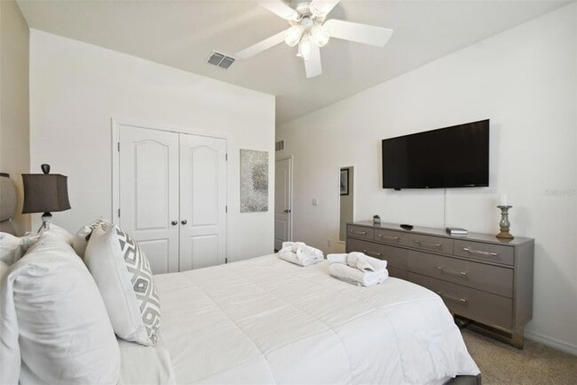 Building Photo - 7704 Oakmoss Loop