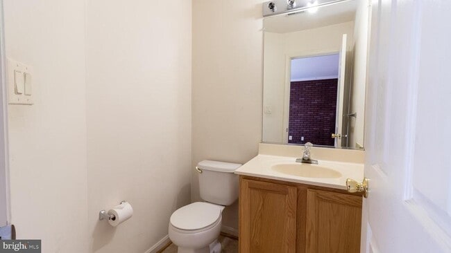 Building Photo - 45416 Baggett Terrace