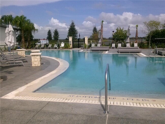 Building Photo - 8543 Pinter St