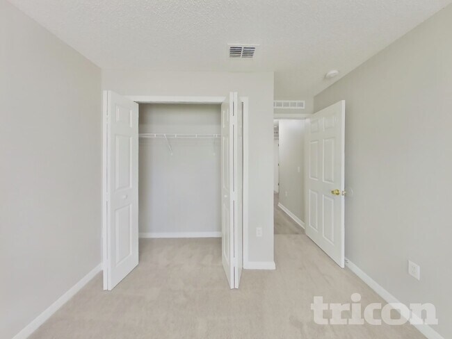 Building Photo - 3556 Alec Dr