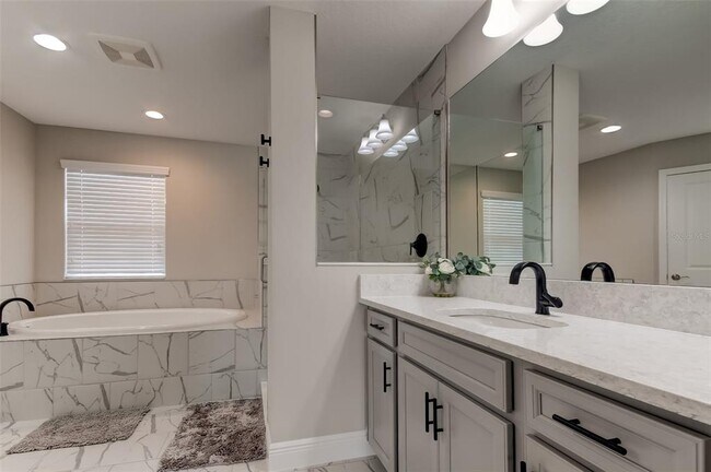 Building Photo - 13118 Jeter Creek Dr