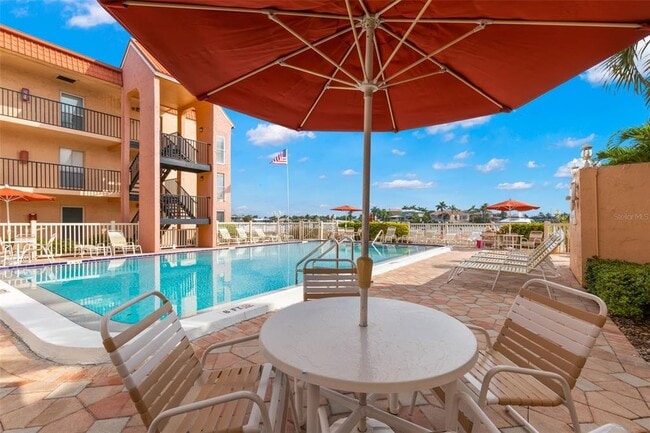 Building Photo - 8911 Blind Pass Rd