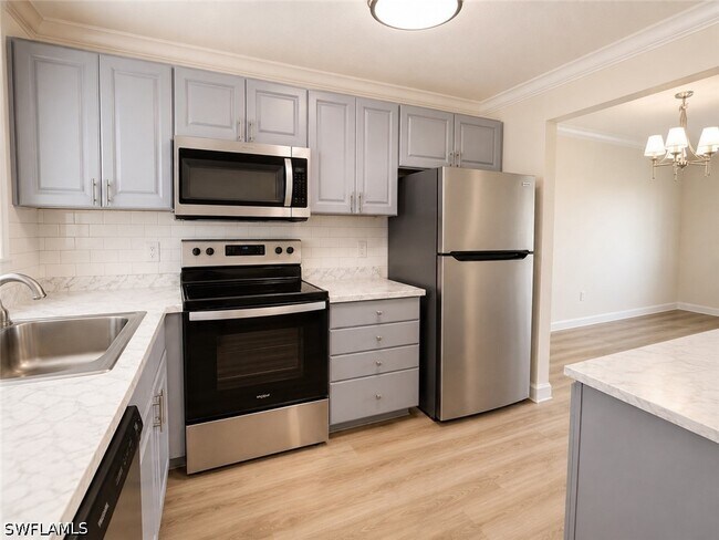 Building Photo - 225 Turtle Lake Ct
