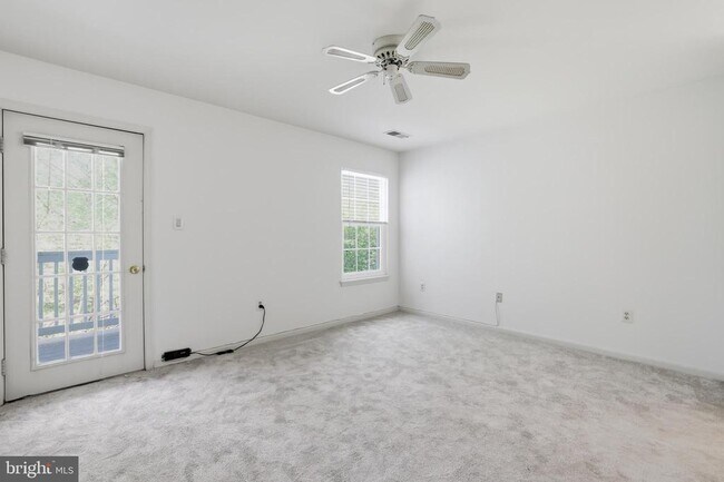 Building Photo - 2844 Yarling Ct