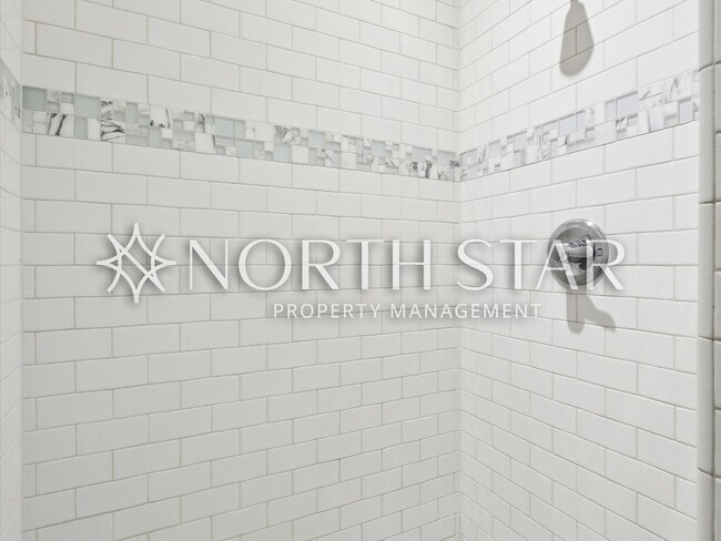 Building Photo - Exceptional Custom Home with Fully Appointed ADU in Prime John’s Landing Location