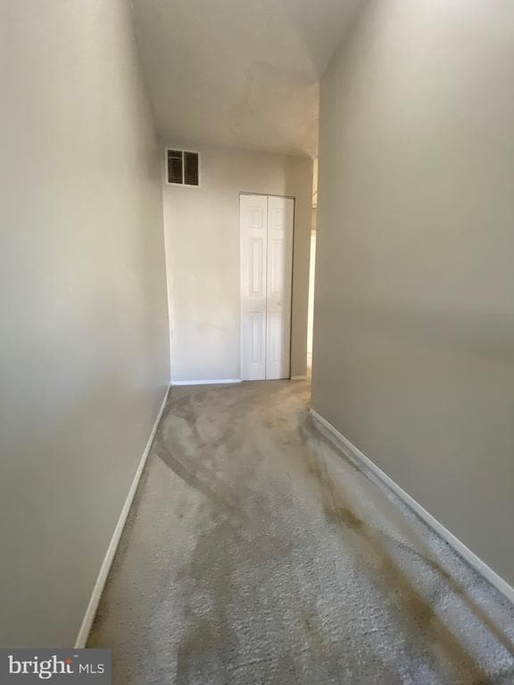 Building Photo - 7 Mooring Ct