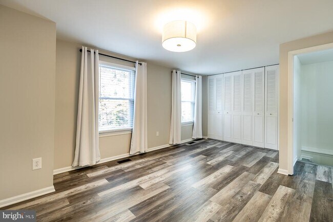 Building Photo - 1178 White Coral Ct