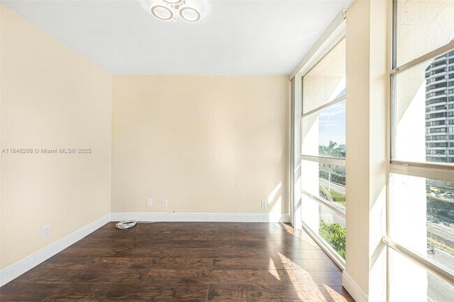 Building Photo - 501 Three Islands Boulevard