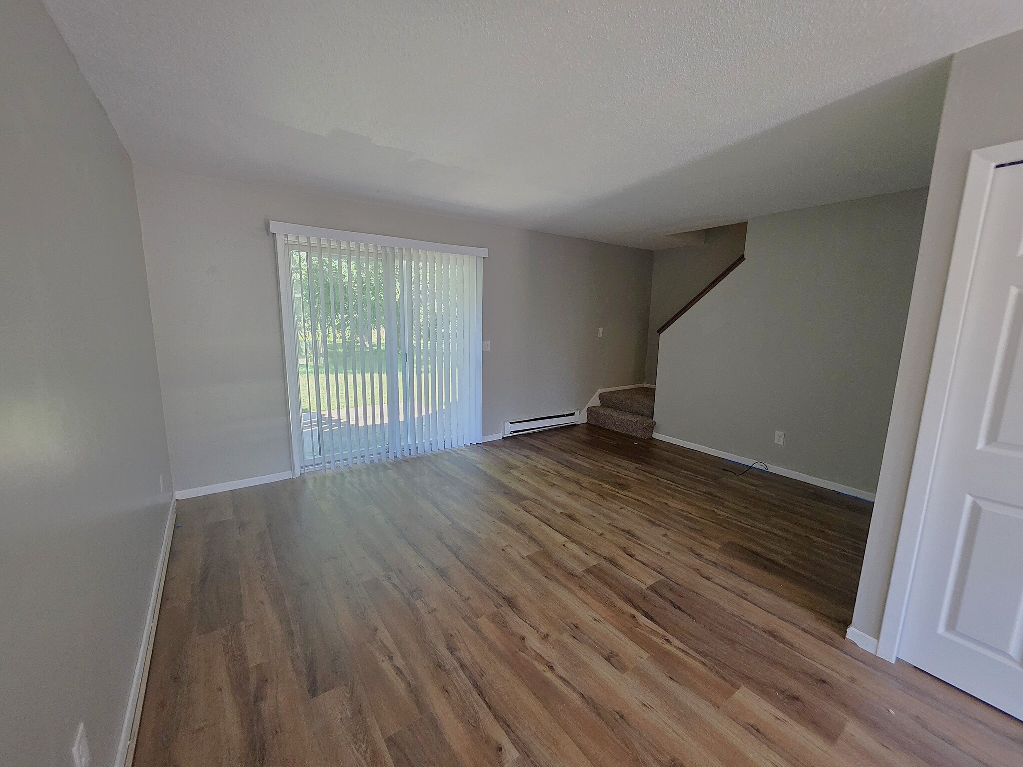 Building Photo - 333 Odanah Ave