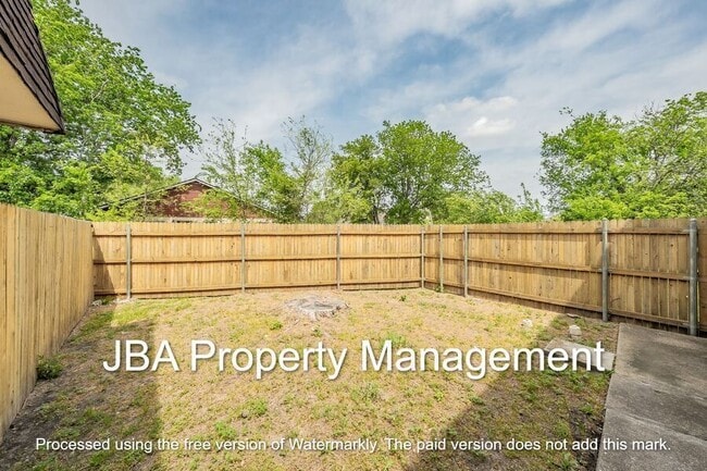 Building Photo - 1761 Belshire-