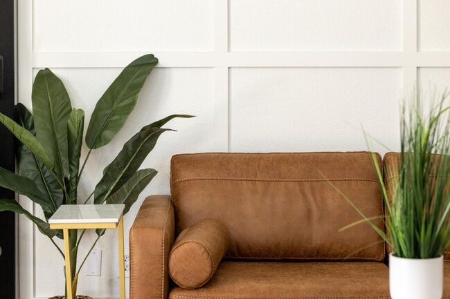 Building Photo - 4525 E Angela Dr