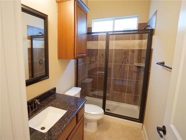 Building Photo - 211 Darwins Way