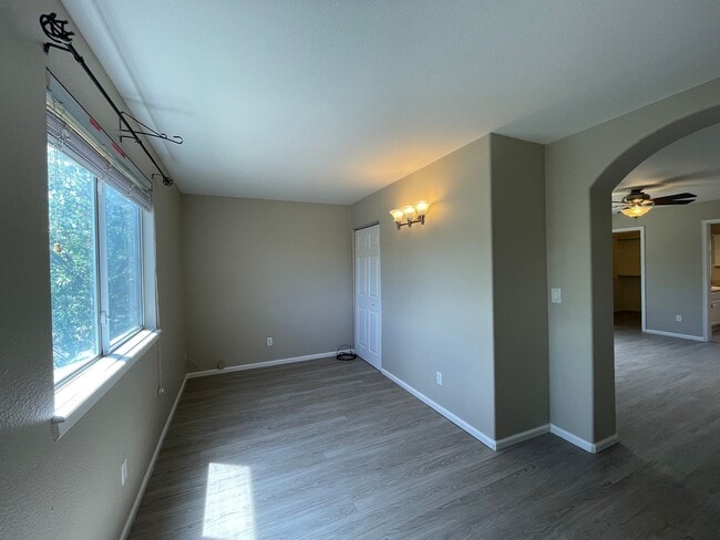 Building Photo - Beautiful and Fresh Updated Four Bedroom Home on a Corner Lot in Rock Creek!