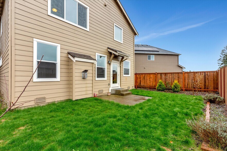 Building Photo - 18802 106th Avenue Ct E