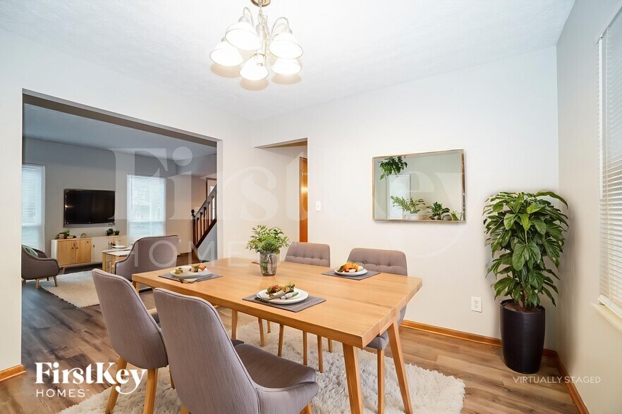 Building Photo - 819 Lindenhaven Ct