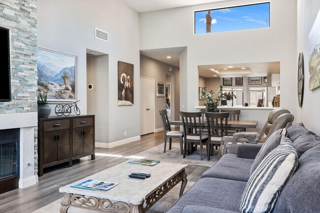 Building Photo - 54575 Shoal Creek