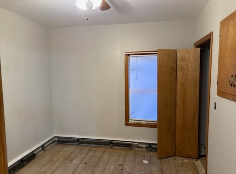 Building Photo - 135 York St