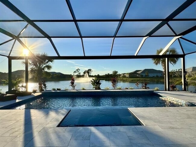 Building Photo - 18817 Valleta Ave