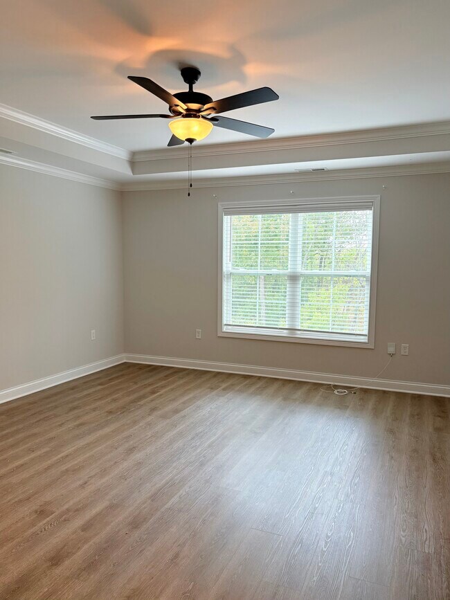 Building Photo - 6538 Fortuna Ave