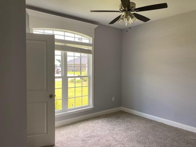 Building Photo - 4019 Crusader Ct