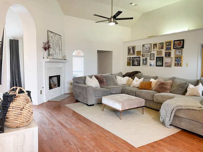 Building Photo - 6675 Raner Creek Dr