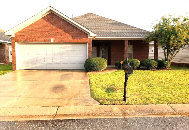 Building Photo - 331 Split Rail Dr