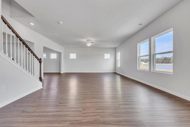 Building Photo - 1464 Bellaria Wy