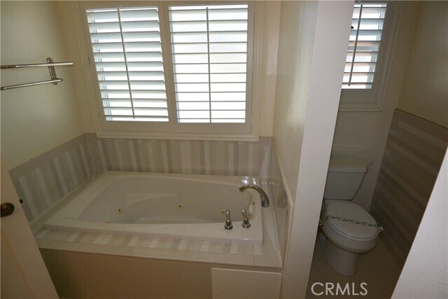 Building Photo - 17342 Anglin Dr