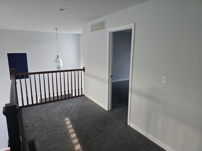 Building Photo - 3296 Wind Dr